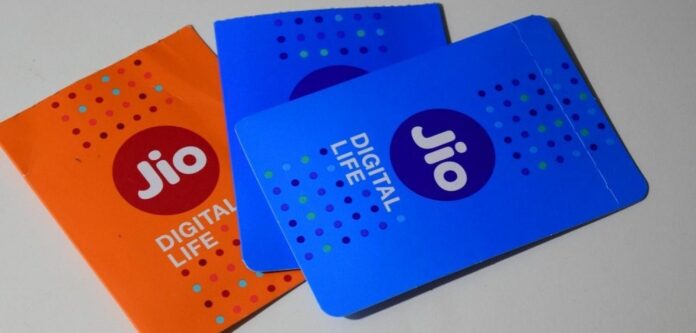 Reliance-Jio Reliance Jio gears up to greet 2018 with new daily data benefit plans