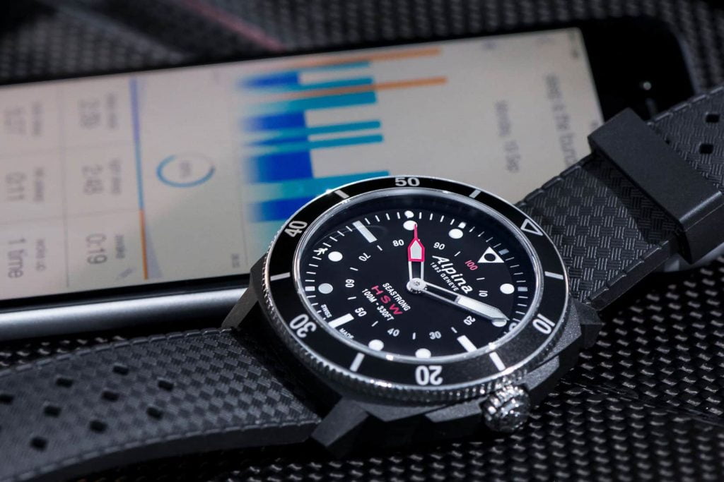 new hybrid smartwatch 2019