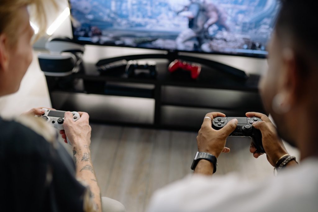 Immersive Gaming in the Digital Age